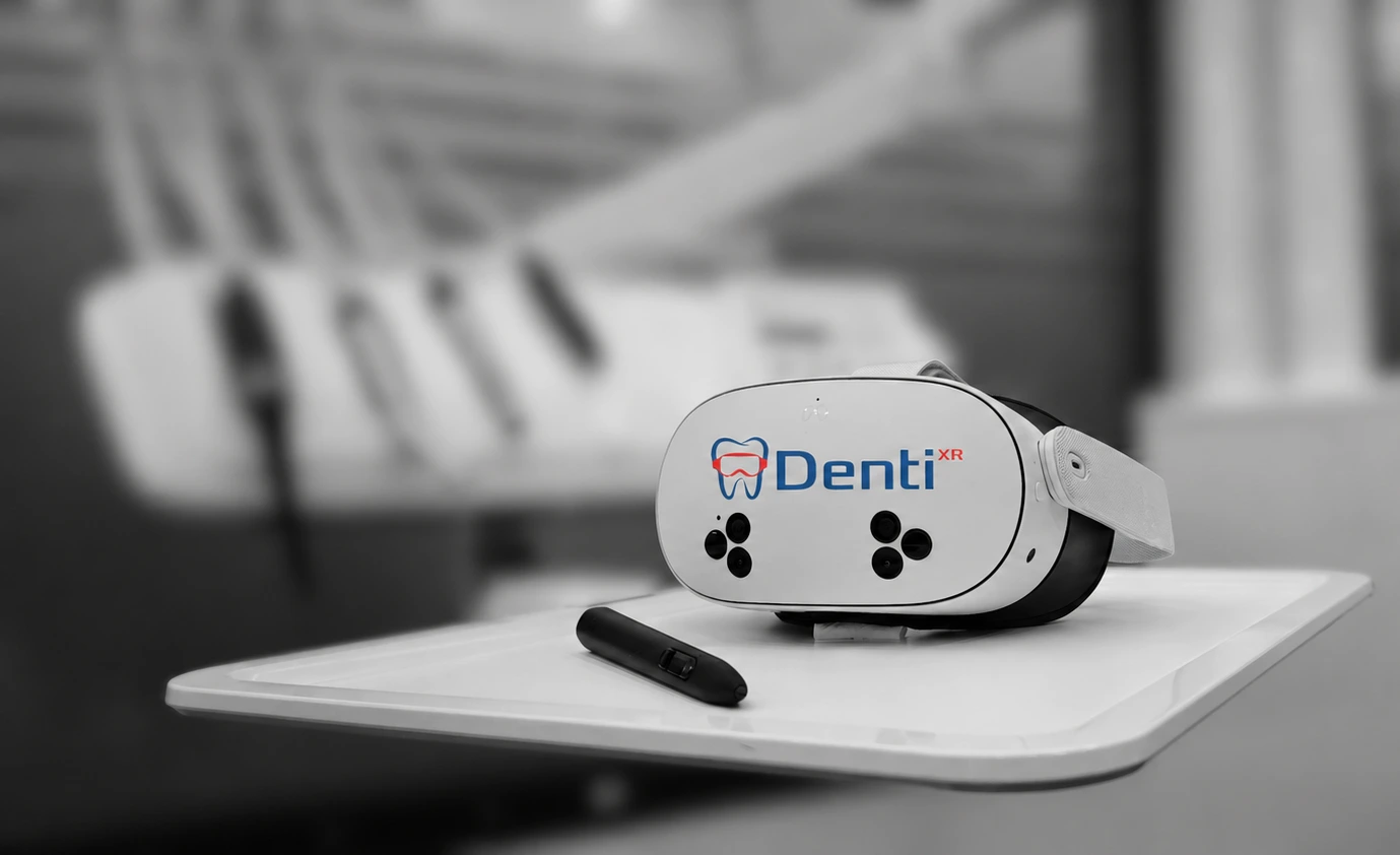 DentiXR Simulator